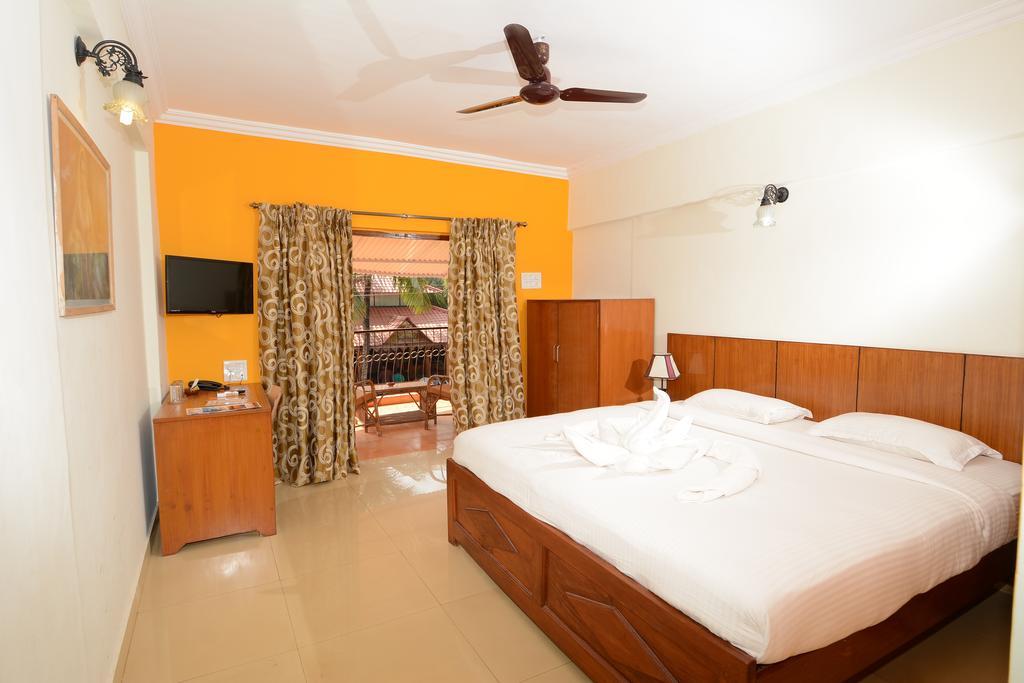 Silver Sands Sunshine - Angaara Candolim Zimmer foto