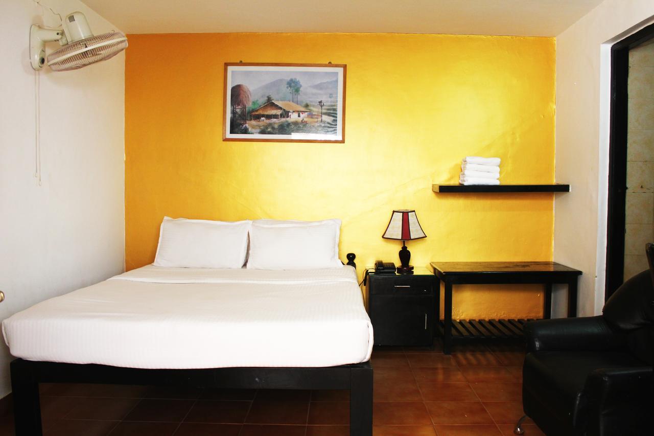 Silver Sands Sunshine - Angaara Candolim Exterior foto